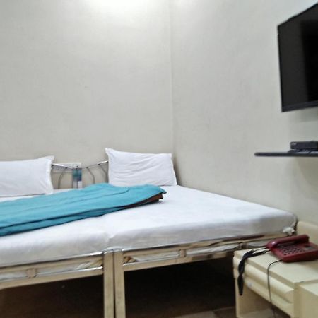 Hotel Blue Bird Colaba Mandve Esterno foto