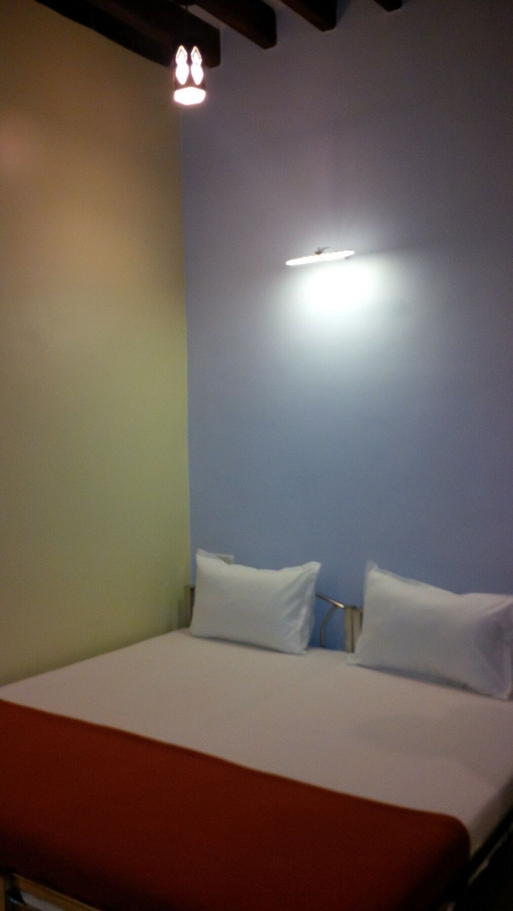 Hotel Blue Bird Colaba Mandve Esterno foto