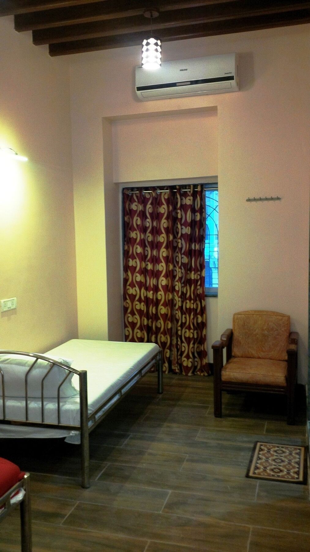 Hotel Blue Bird Colaba Mandve Esterno foto